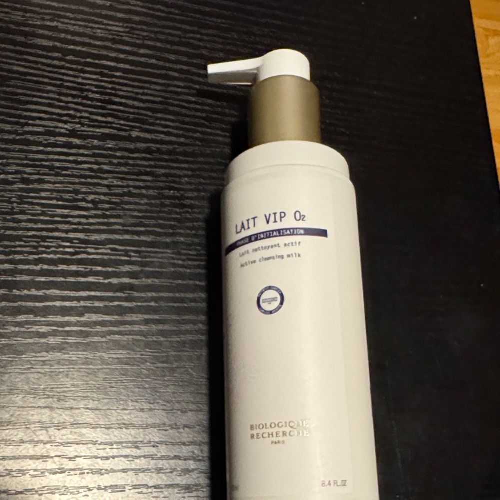 Biologique Recherche Lait VIP O2 Cleansing Milk